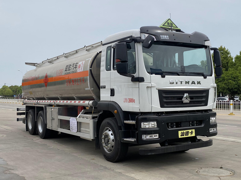 鋁合金運油車，油罐車，楚勝汽車集團(tuán)